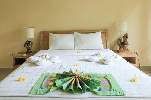 Bali Sunshine Homestay And Art Gallery