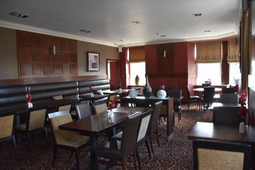 Royal Hotel