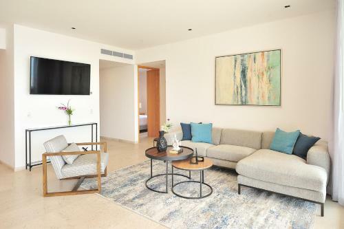 Apartamento Large Private Rooftop! Chic Ocean View Penthouse