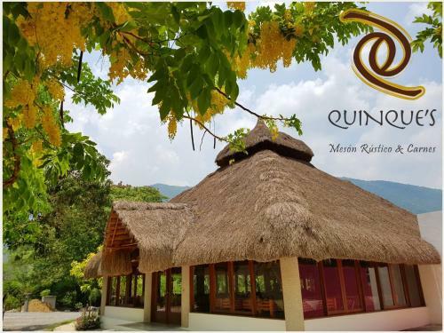 Hi Huasteca Inn Hotel