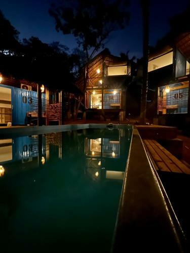 Hotel H20 Container Cabins