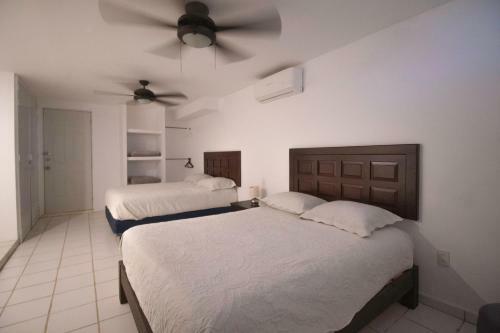 Apartamento Condo Frontbeach, Pool