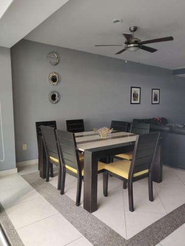 Apartamento Beach Condo