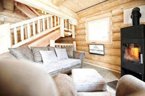 Summit Lodges