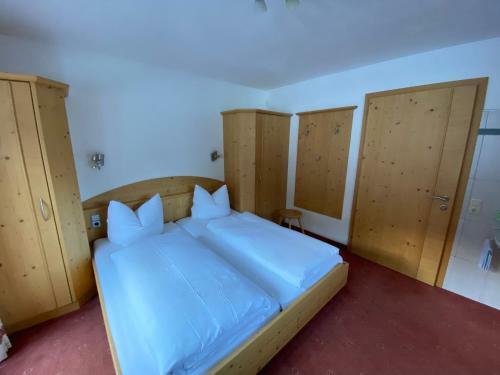Bed & Breakfast Pension Kandaharblick
