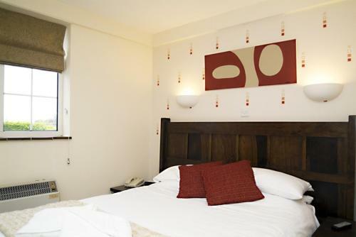 Peacock Hotel