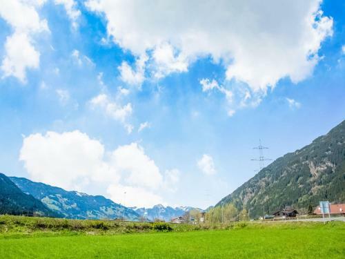 Beautiful Apartment In Ramsau With Balcony