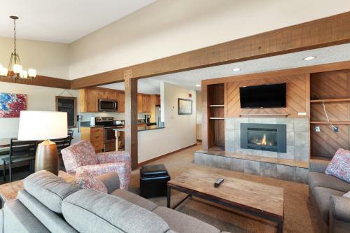 Hotel Gold Point Resort