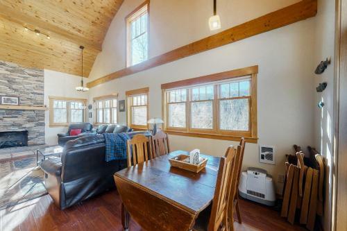 Hoosier Ridge Retreat