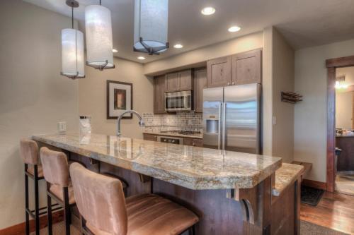Luxury At One Ski Hill