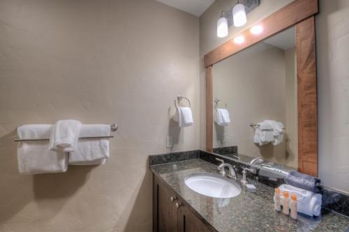 Luxury At One Ski Hill