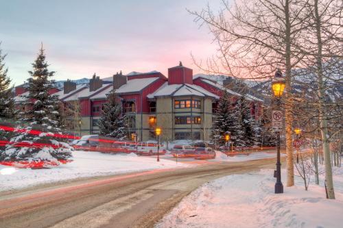 Longbranch 317 Evergreen Condo Nice Location Updates