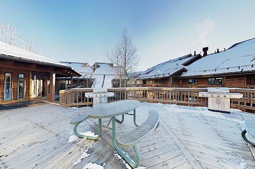 Aspen Condo Unit 3