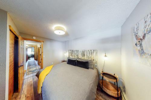 Antlers Condo Unit M175