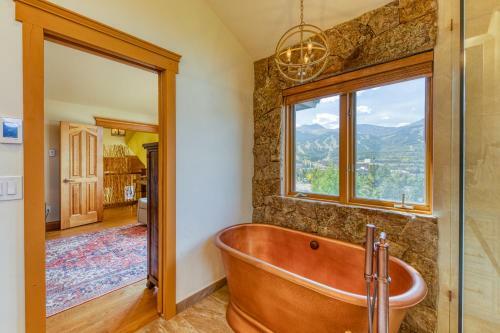 The Gold Flake Chalet