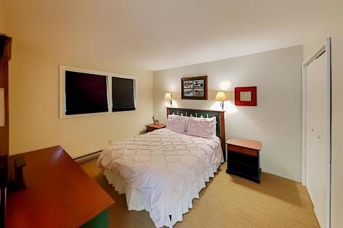 Breckenridge Bull Cabin