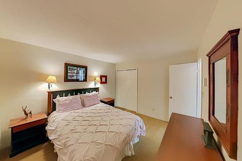 Breckenridge Bull Cabin