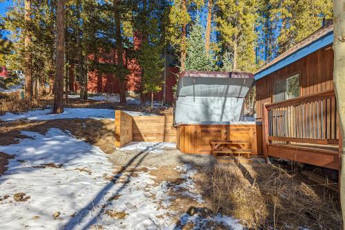 Breckenridge Bull Cabin