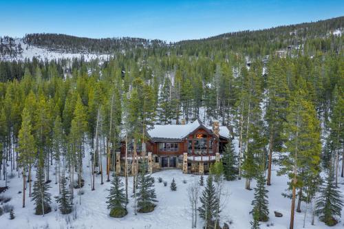 Imperial View Estate Home Unparalleled Mountain Luxury