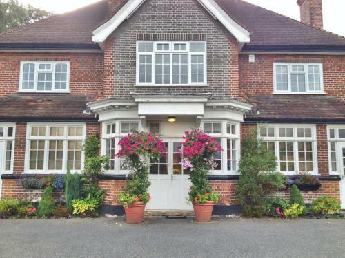 Hostal The Royal Standard Guest House