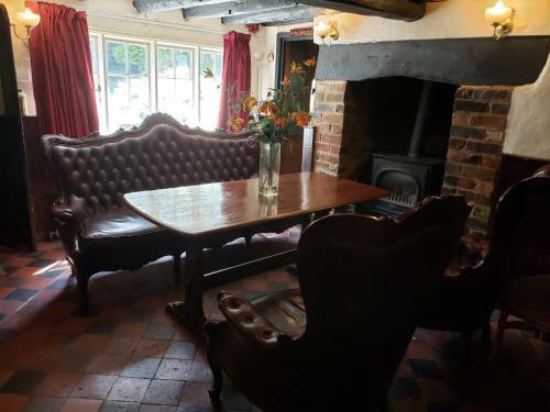 Posada The Plough Inn
