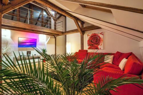 Amazing Charles Bridge Apartment
