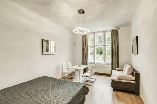 Cozy And Classy Apartment In The Old Town