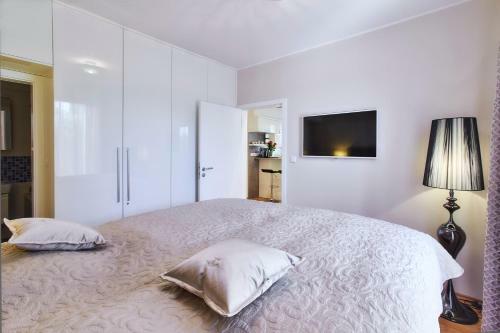 Luxurious Design Apartment