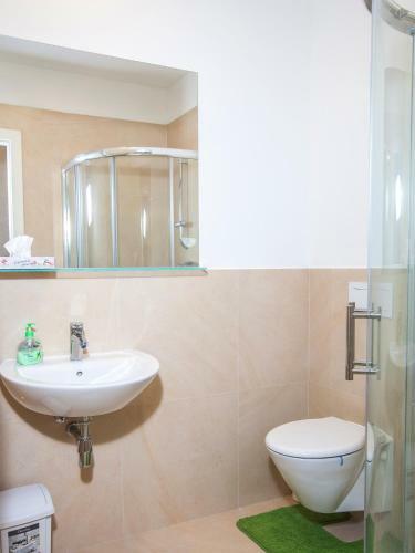 Beautiful Central Apartment Th�mova