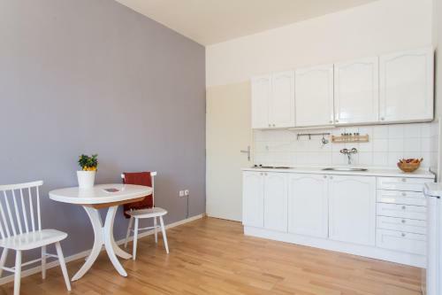 Jt's Apartments Opletalova Str.