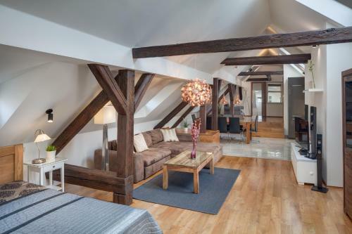 Michalska Old Town Apartment