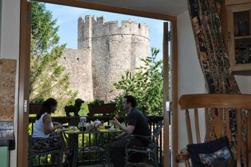 Chateau Terrace Bnb