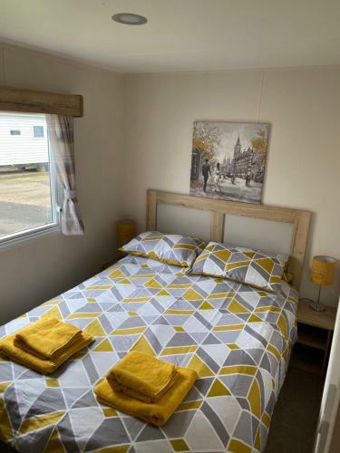 Haggerston Castle 8 Berth Caravan - Riverside 37