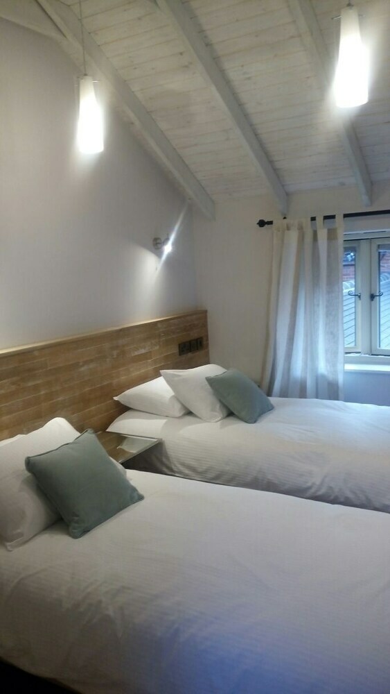 Bed & Breakfast The Kingsley At Eversley