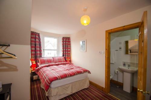 Hostal Knight's Rest Guest House
