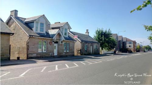 Hostal Knight's Rest Guest House