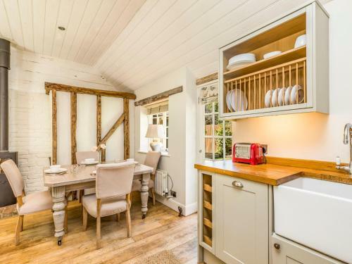 Pass The Keys Charming Cottage With Pretty Private Garden