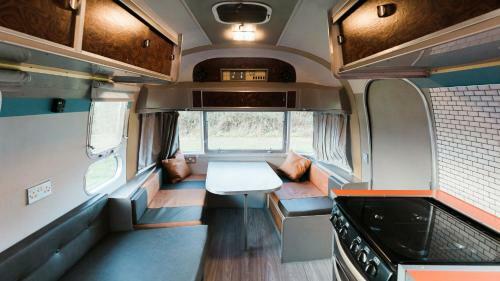 Silver Airstream Glamping & Rental