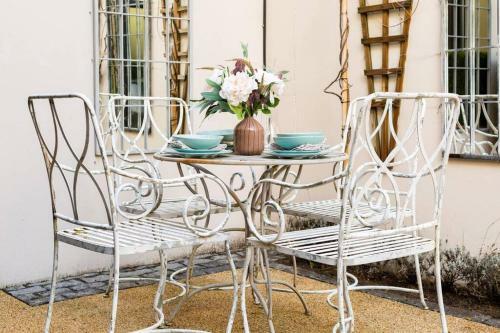 Exceptional, Boutique Retreat Bath Road Cheltenham