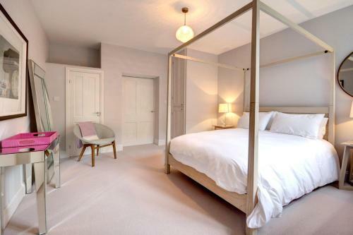 7 Lansdown - By Luxury Apartments