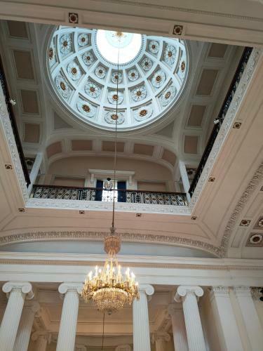 Apartamento High Columns