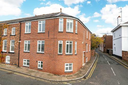 The Chester Racecourse Apartments