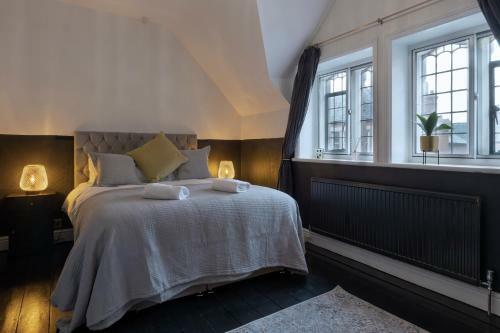Unique, Characterful 2 Bedroom Home In Chester