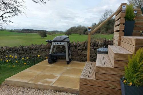 Large Static Motorhome - Stunning Countryside Views