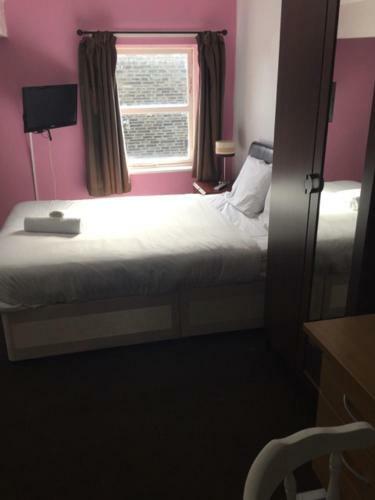 Hostal Gateway Lodge