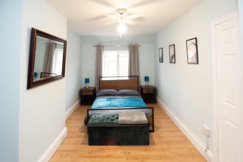 Sherwood Stay: Netflix, Parking, Garden