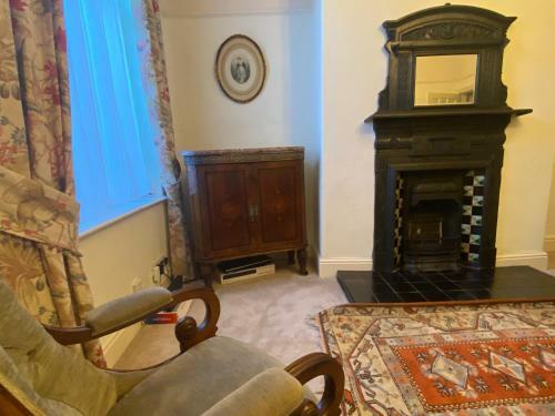 Number 19 - Victorian Town House