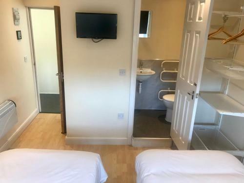 Hotel Eazzzy Rooms Corby