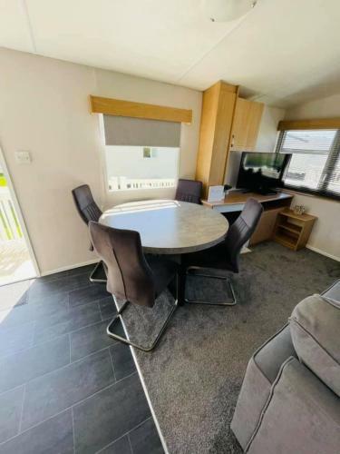 Caravan Retreats