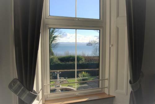 Hostal Kingswood Hotel